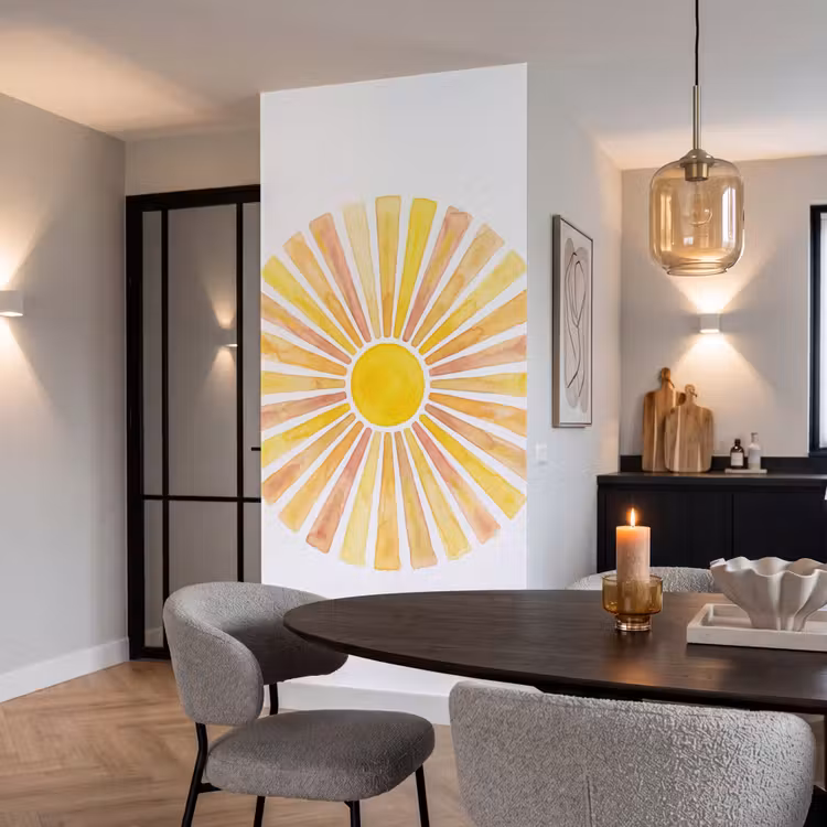 Zon - Stralen - Aquarel - Geel - Abstract Behang Vlies klein -sfeer3