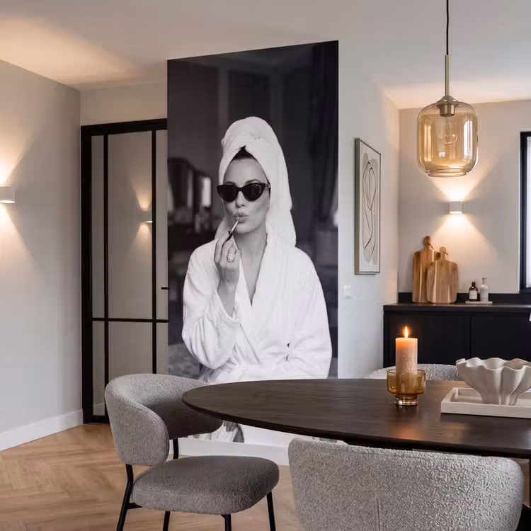 Zonnebril - Vrouw - Zwart - Wit Behang Vlies klein -sfeer3