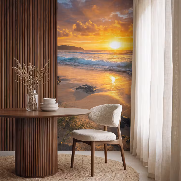 Strand - Zonsondergang - Golven - Natuur - Oranje Behang Vlies klein -sfeer1