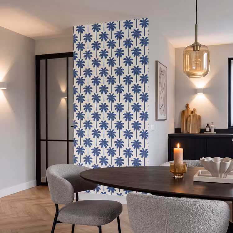 Symmetrisch - Palm - Blauw Behang Vlies klein 1076 -sfeer3