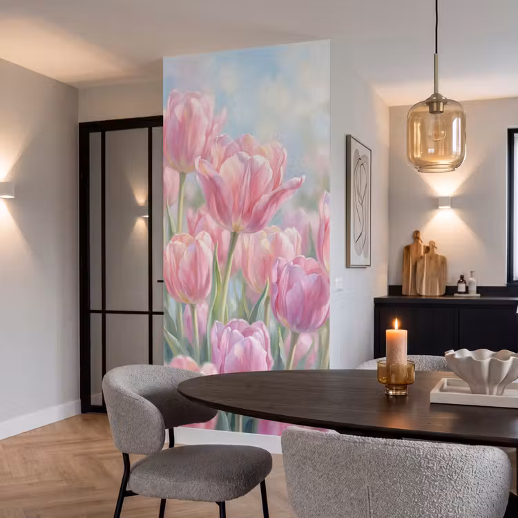 Tulpen - Veld - Lente - Roze Behang Vlies klein -sfeer3