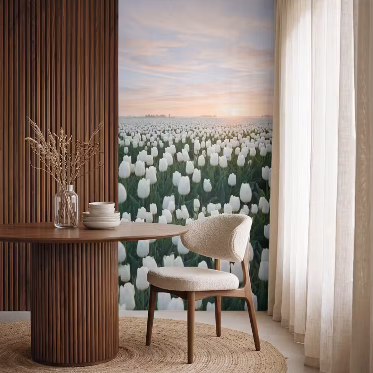 Tulpen - Landschap - Wit Behang Vlies klein -sfeer1