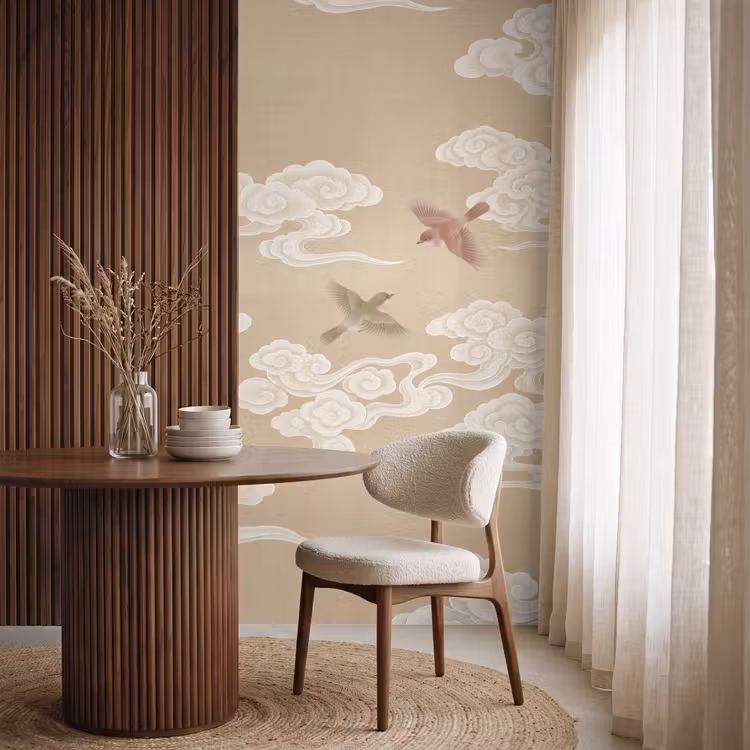 Vogels - Vliegen - Beige Behang Vlies klein -sfeer1