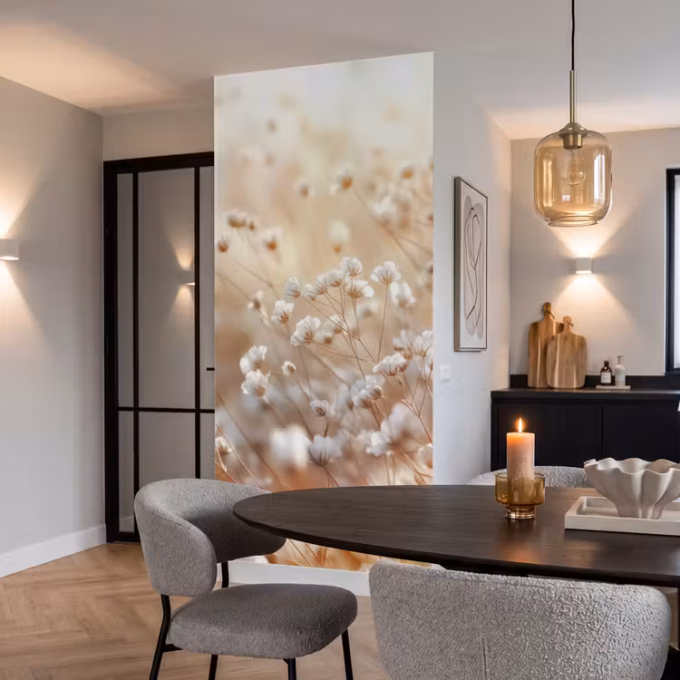 Wilde - Bloemen - Wit Behang Vlies klein -sfeer3