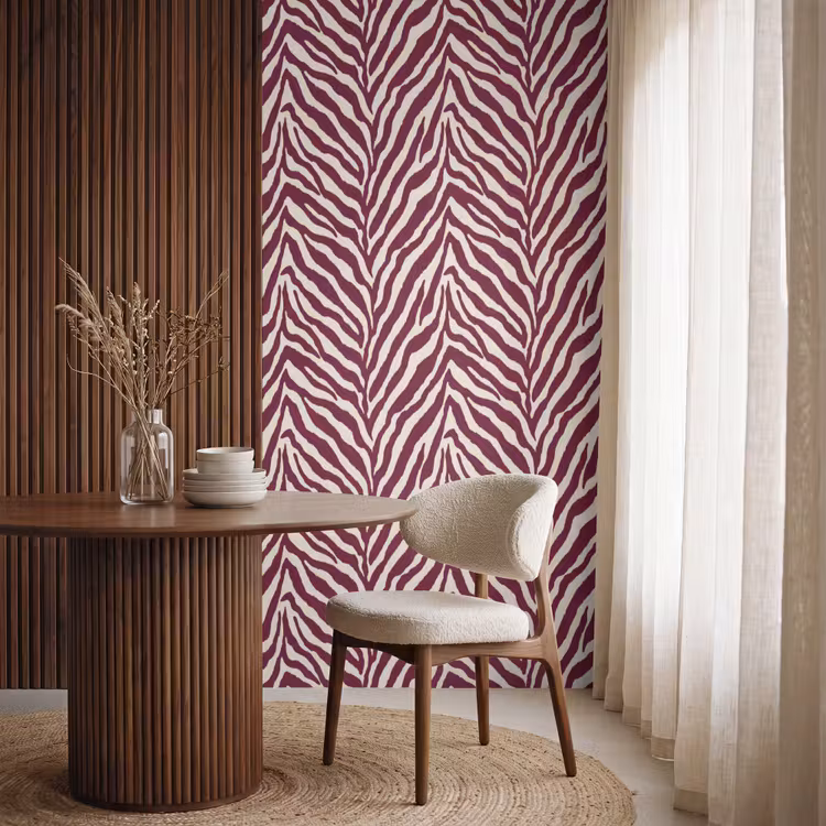 Zebra - Motief - Bordeaux - Rood Behang Vlies klein 1076 -sfeer1