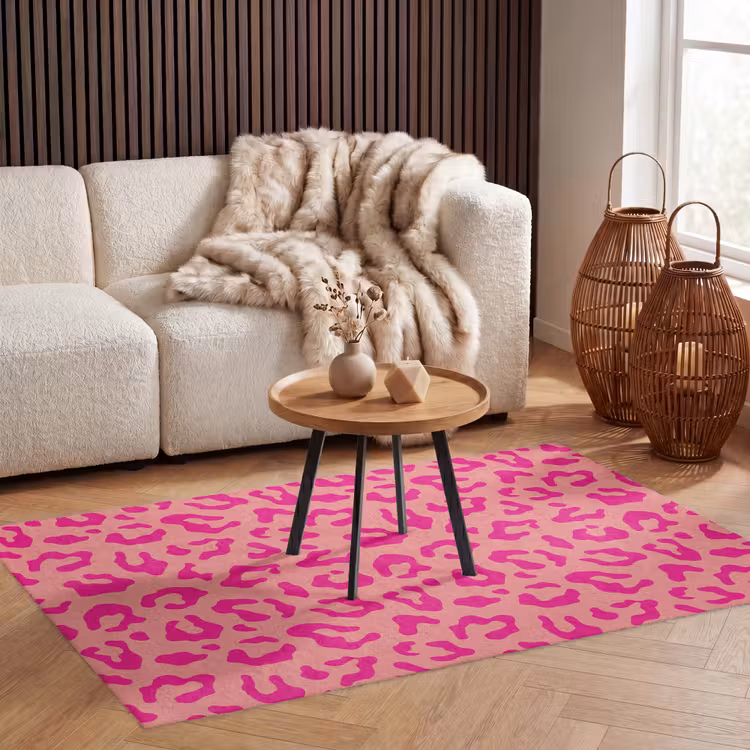 Panterprint - Roze - Dierenprint - Minimalistisch Vloerkleed Rechthoek klein -atmosphere_sfeer2_global