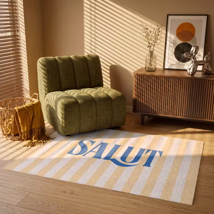 Salut - Quote - Strepen - Geel - Blauw - Wit Vloerkleed Rechthoek klein -atmosphere_sfeer1_global