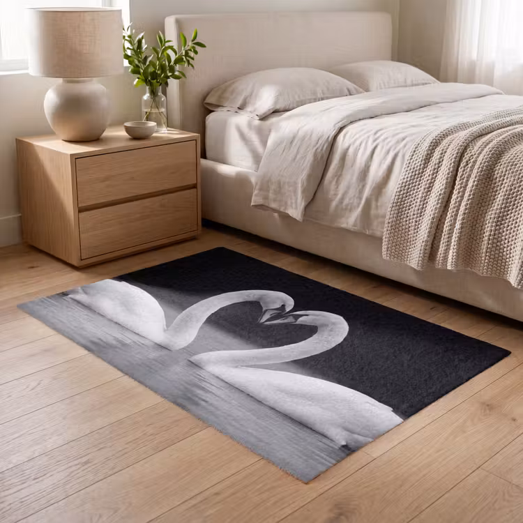 Zwanen - Hart - Zwart - Wit Vloerkleed Rechthoek klein -atmosphere_sfeer3_global