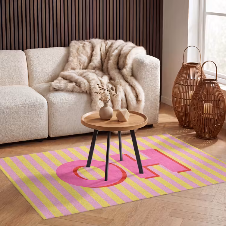 Tekst - Strepen - Roze Vloerkleed Rechthoek klein -atmosphere_sfeer2_global