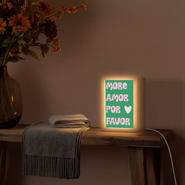 Amor - Valentijn - Groen - Tekst Light Box met kabel (Tafellamp) klein -sfeer4