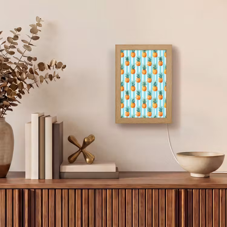 Ananas - Strepen - Groen Light Box met kabel (Tafellamp) klein 925 -sfeer2