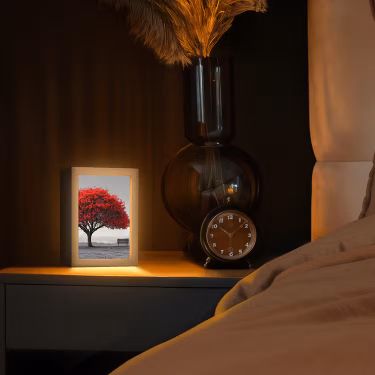 Boom - Rood - Natuur - Zwart wit Light Box met kabel (Tafellamp) klein -sfeer1