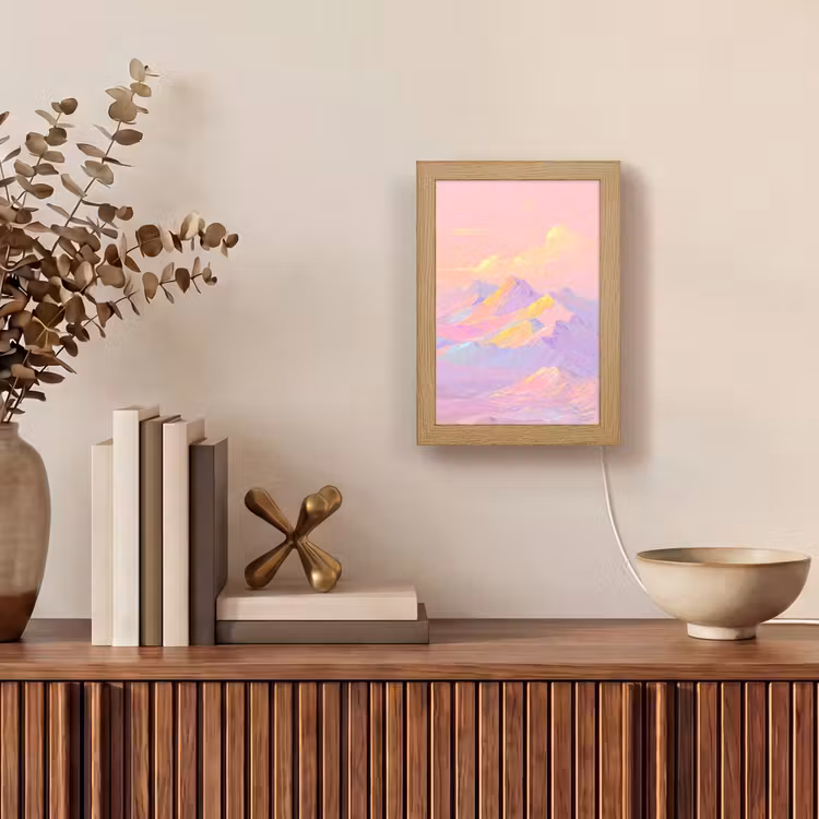 Bergtoppen - Wolken - Dromerig Light Box met kabel (Tafellamp) klein -sfeer2