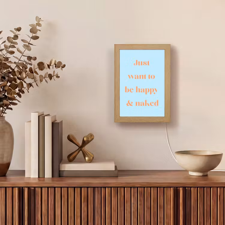 Blauw - Oranje - Just want to be happy & naked Light Box met kabel (Tafellamp) klein -sfeer2