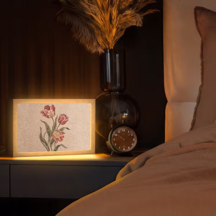 Bloemen - Mozaïek - Rood - Groen - Kunst Light Box met kabel (Tafellamp) klein -sfeer1