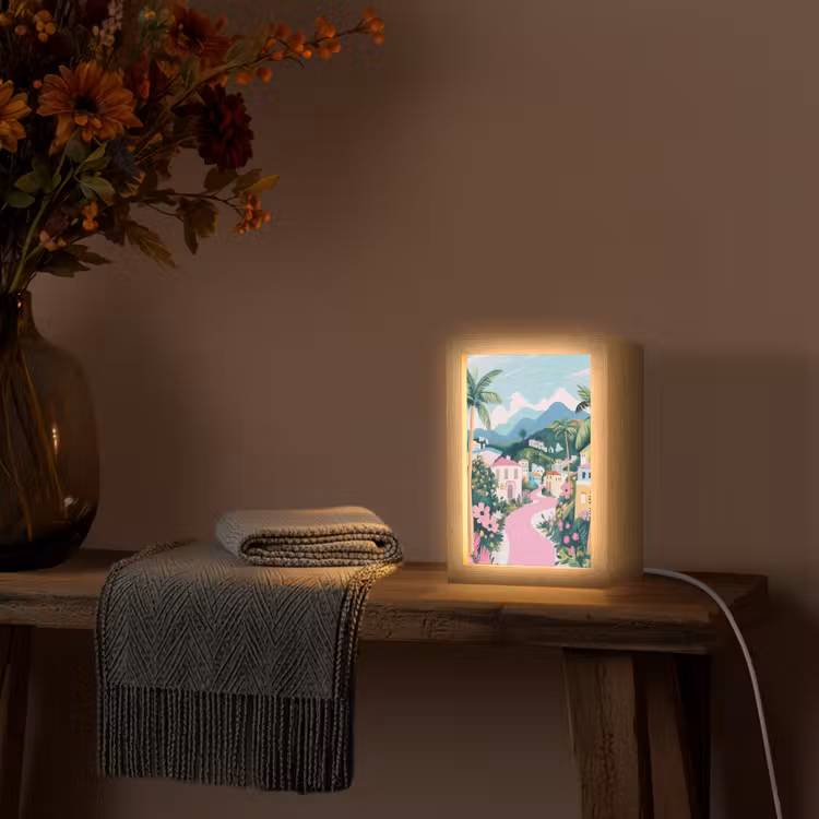 Kleurrijk - Huizen - Heuvels - Roze Light Box met kabel (Tafellamp) klein -sfeer4