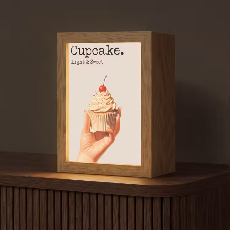 Cupcake - Zoet - Kers Light Box met kabel (Tafellamp) klein -z3d_website