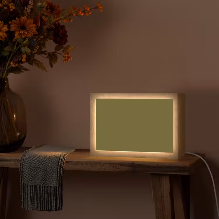 Dark - Olive - Groen Light Box met kabel (Tafellamp) klein 924 -sfeer4