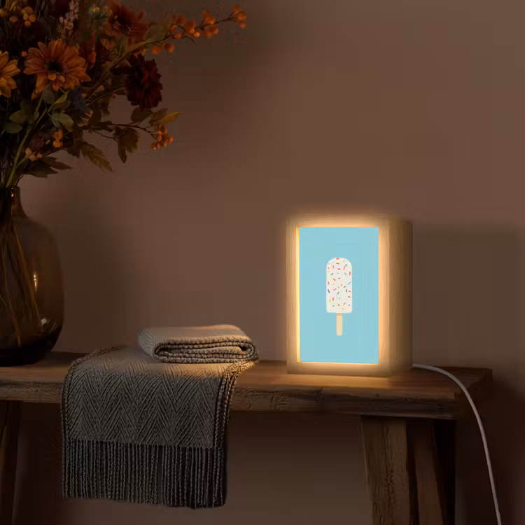 Ijsje - Stokje - Sprinkles - Lichtblauw Light Box met kabel (Tafellamp) klein -sfeer4