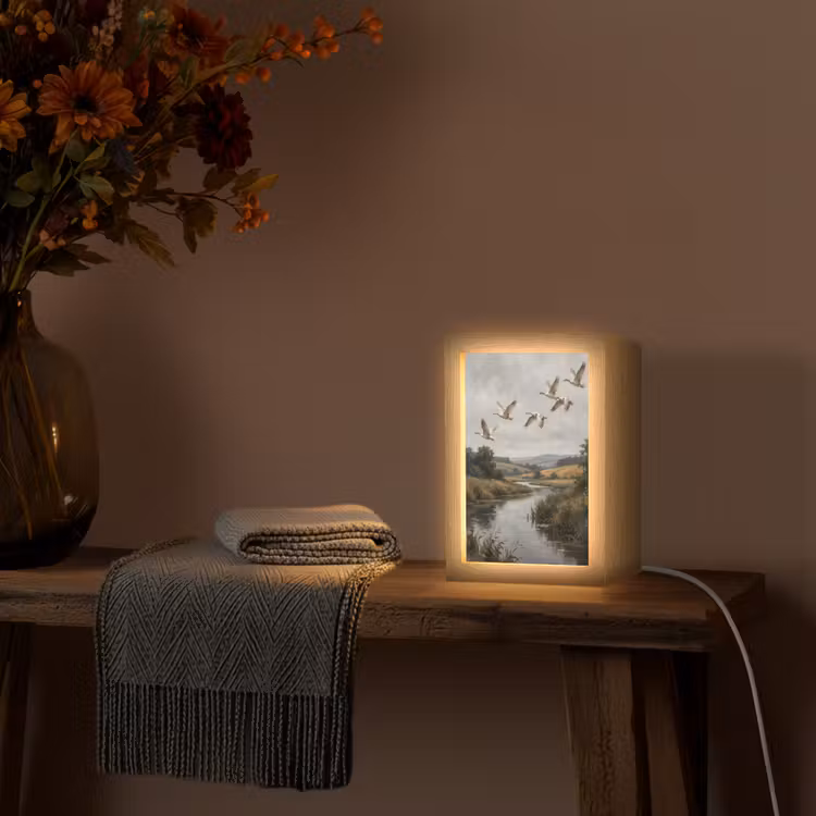 Eenden - Rivier - Landschap - Vlucht - Nostalgisch Light Box met kabel (Tafellamp) klein -sfeer4