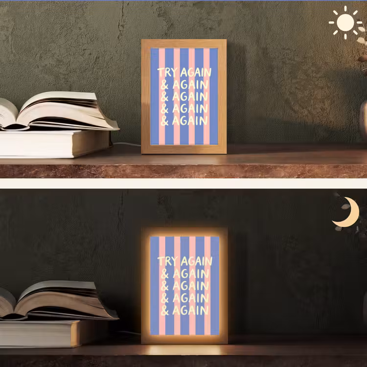 Try again - Strepen - Roze - Verticaal - Blauw Light Box met kabel (Tafellamp) klein -sfeer3