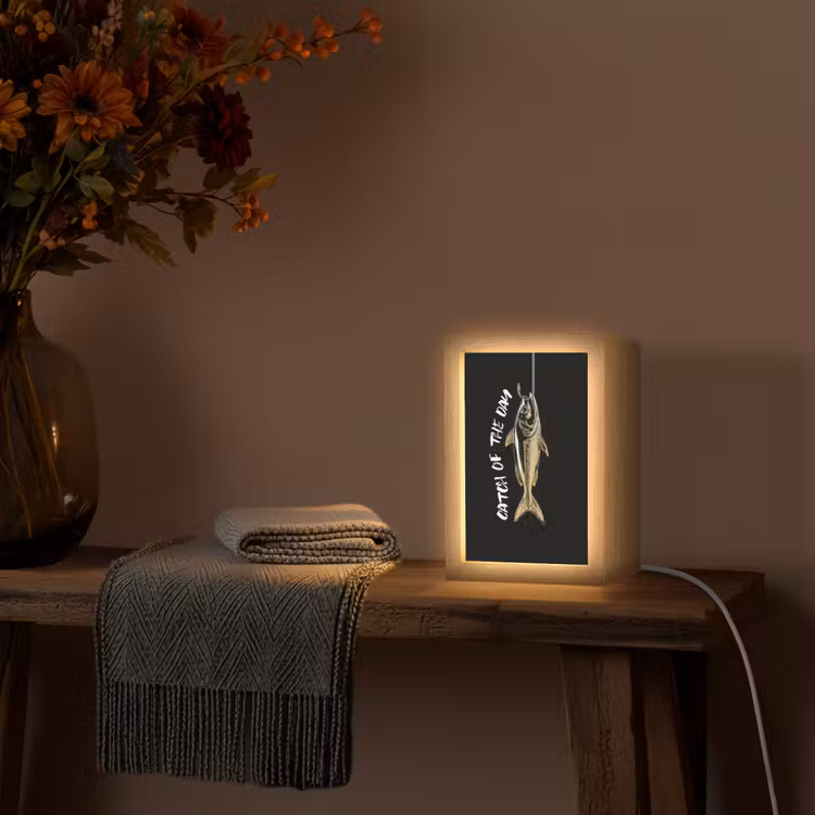 Vis - Zwart - Goud - Tekst Light Box met kabel (Tafellamp) klein -sfeer4