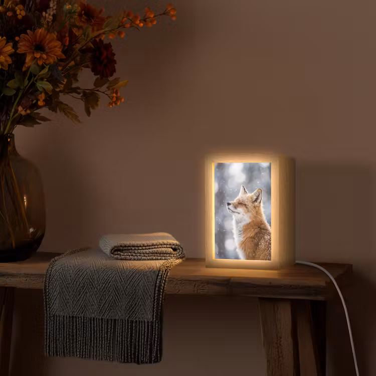 Vos - Sneeuwval - Portret - Winter - Sfeervol Light Box met kabel (Tafellamp) klein -sfeer4