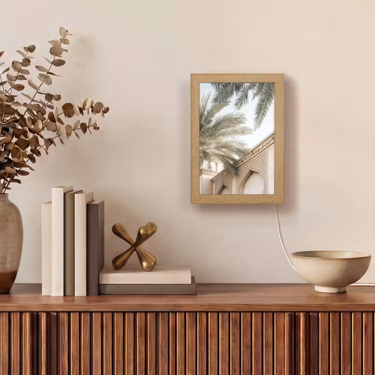Gebouw - Palmbomen - Beige - Zon Light Box met kabel (Tafellamp) klein -sfeer2