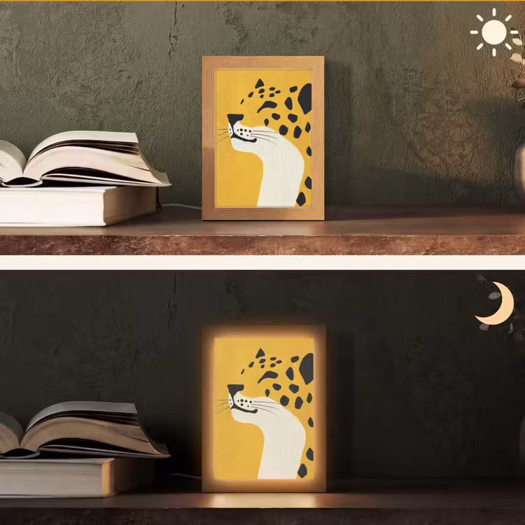 Cheetah - Illustratie - Geel Light Box met kabel (Tafellamp) klein -sfeer3