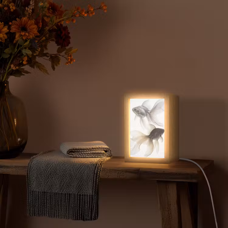 Goudvissen - Modern - Wit Light Box met kabel (Tafellamp) klein -sfeer4