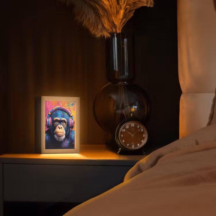 Graffiti - Chimpansee - Street art - Koptelefoon - Aap Light Box met kabel (Tafellamp) klein -sfeer1