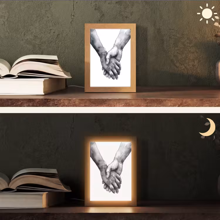 Handen - Zwart wit - Modern - Kunst Light Box met kabel (Tafellamp) klein -sfeer3