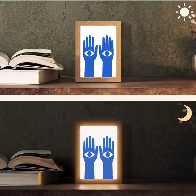 Handen - Twee - Ogen - Blauw Light Box met kabel (Tafellamp) klein -sfeer3