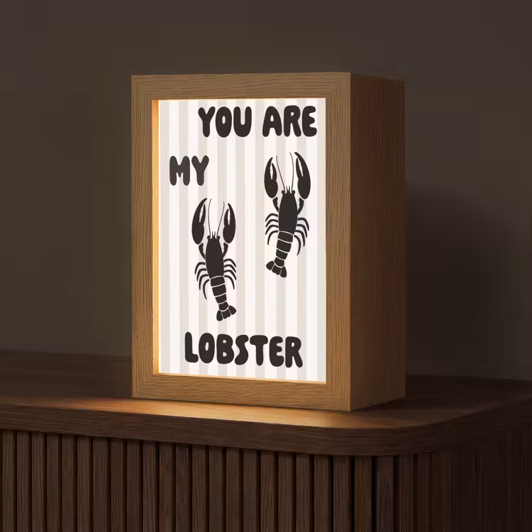 Lobster - Beige - Minimalistisch Light Box met kabel (Tafellamp) klein -z3d_website