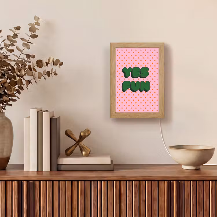 Yes fun - Groen - Roze - Stippen Light Box met kabel (Tafellamp) klein -sfeer2