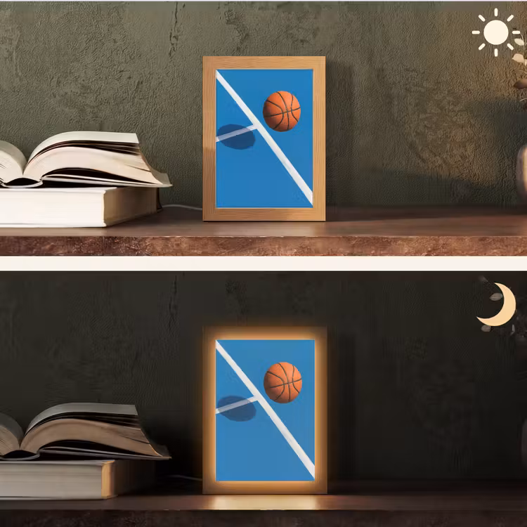 Basket - Bal - Blauw - Zwevend Light Box met kabel (Tafellamp) klein -sfeer3