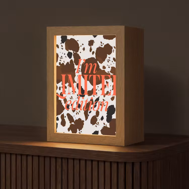 Koeienprint - Limited edition - Rood Light Box met kabel (Tafellamp) klein -z3d_website