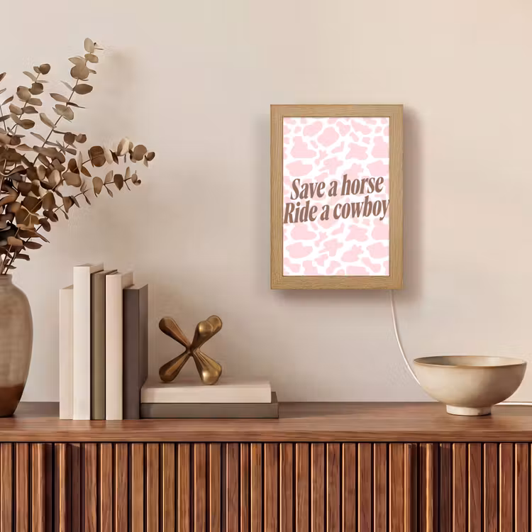 Koeienprint - Roze - Cowboy - Horse Light Box met kabel (Tafellamp) klein -sfeer2