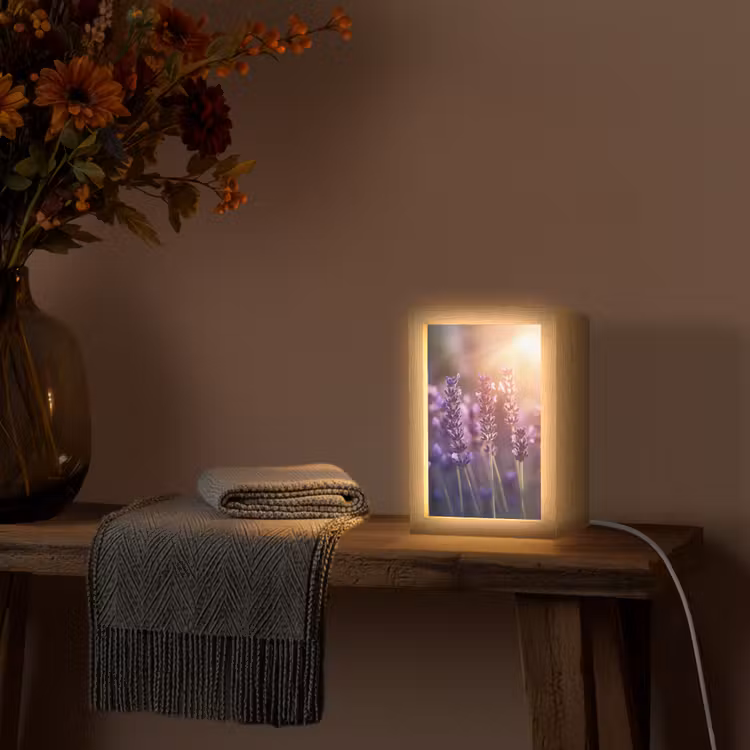 Lavendelbloemen - Paars - Zonlicht Light Box met kabel (Tafellamp) klein -sfeer4