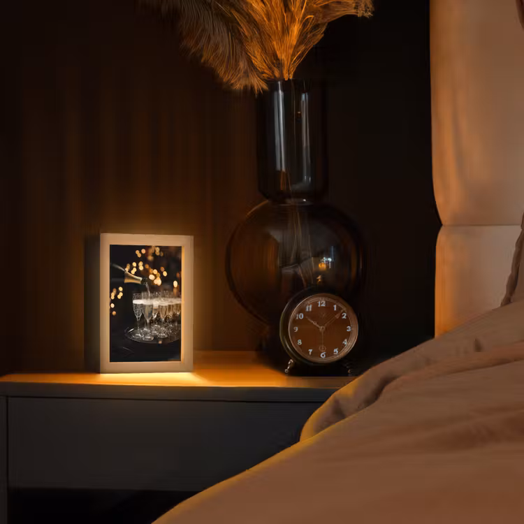 Lichtjes - Champagne - Dienblad - Glazen Light Box met kabel (Tafellamp) klein -sfeer1