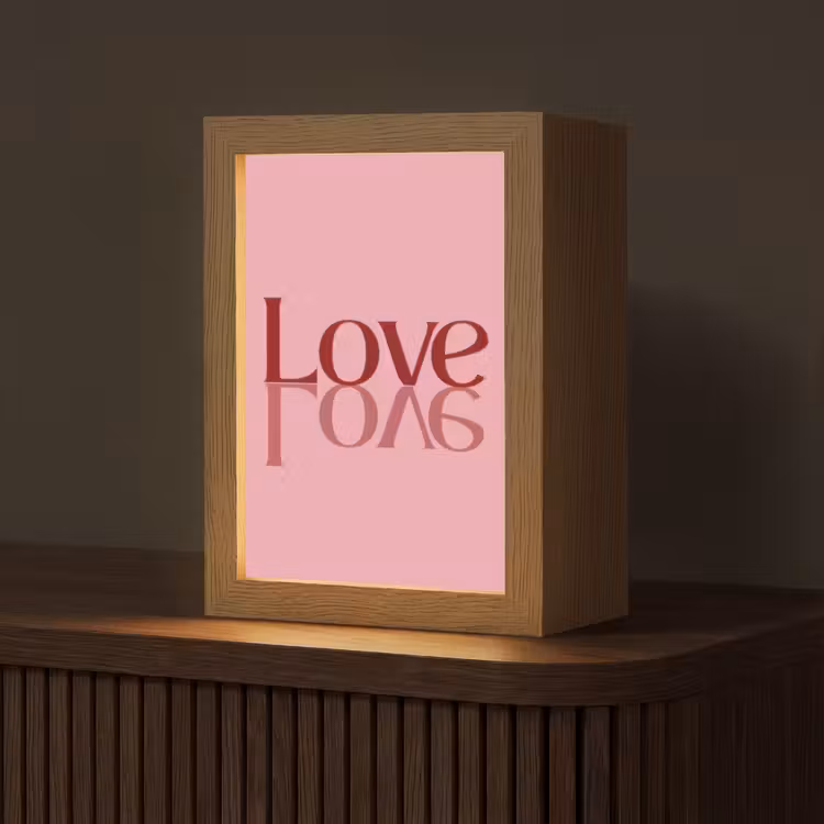 Love - Roze - Spiegeling Light Box met kabel (Tafellamp) klein -z3d_website