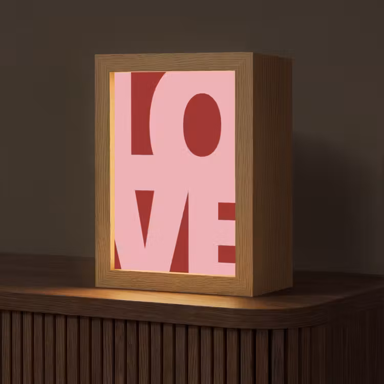 Love - Rood - Blokletters Light Box met kabel (Tafellamp) klein -z3d_website