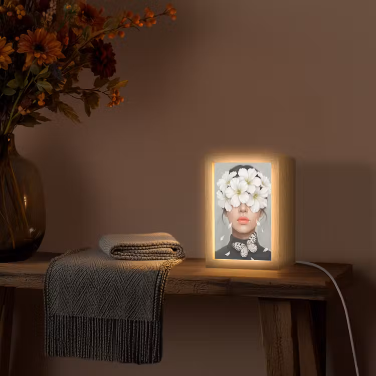 Lelies - Portret - Wit Light Box met kabel (Tafellamp) klein -sfeer4