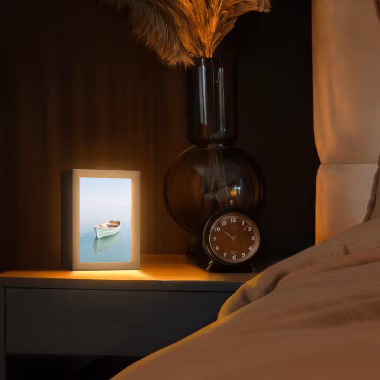 Minimalistisch - Boot - Zee Light Box met kabel (Tafellamp) klein -sfeer1