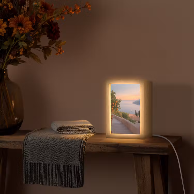 Middelandse zee - Sinaasappel - Heuvels - Zee Light Box met kabel (Tafellamp) klein -sfeer4