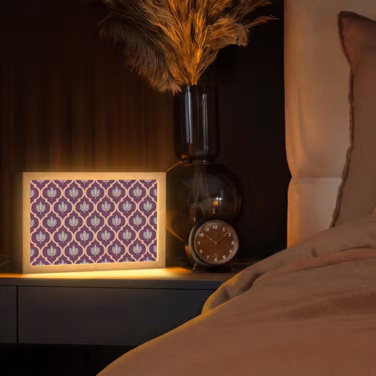 Patroon - Paars - Bloem Light Box met kabel (Tafellamp) klein -sfeer1