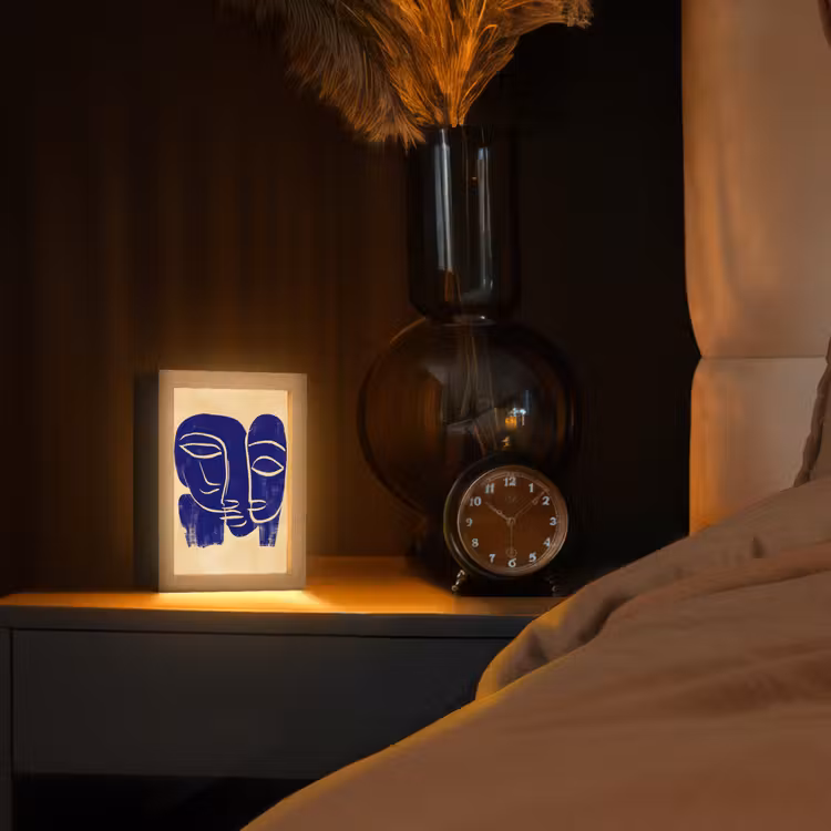 Okergeel - Blauw - Eenvoudige lijnen Light Box met kabel (Tafellamp) klein -sfeer1