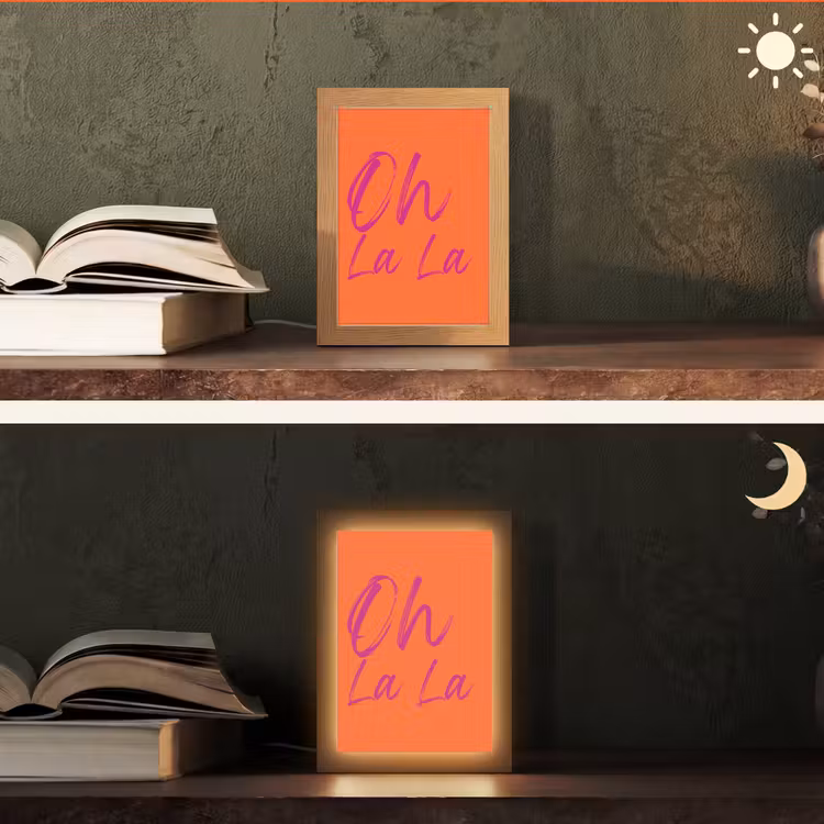 Oh la la - Oranje - Roze - Grafisch Light Box met kabel (Tafellamp) klein -sfeer3
