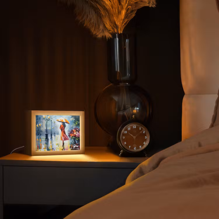 Olieverf - Paraplu - Vrouw - Straat - Kunst Light Box met kabel (Tafellamp) klein -sfeer1