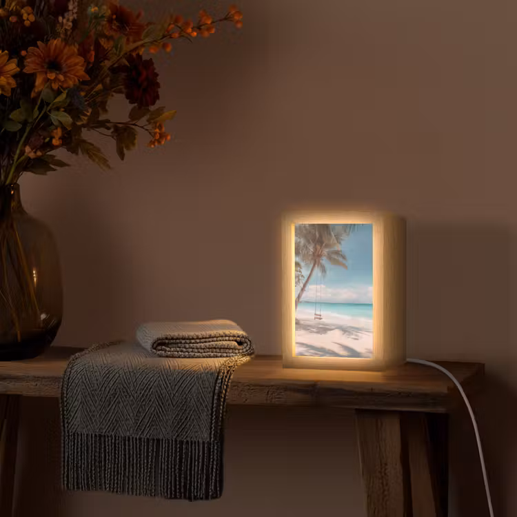 Palmboom - Schommel - Strand - Lucht Light Box met kabel (Tafellamp) klein -sfeer4